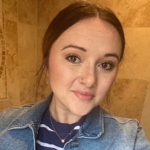 Meet your Posher, Natasha